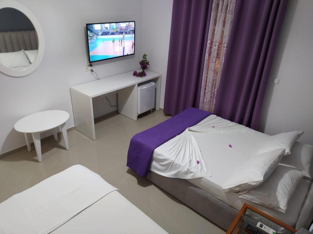 Hotel Elisabet Sarandë 外观 照片