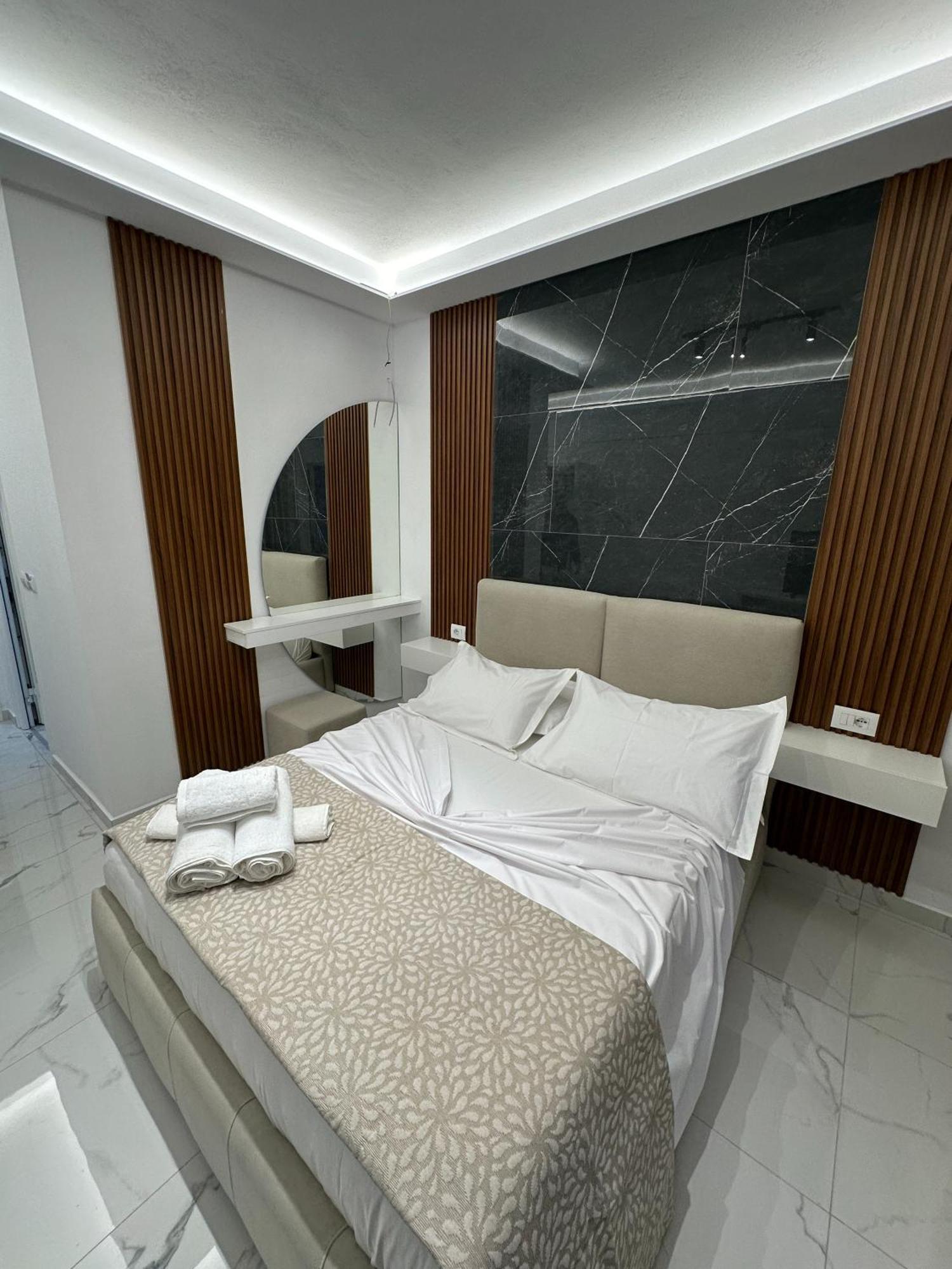 Hotel Elisabet Sarandë 外观 照片